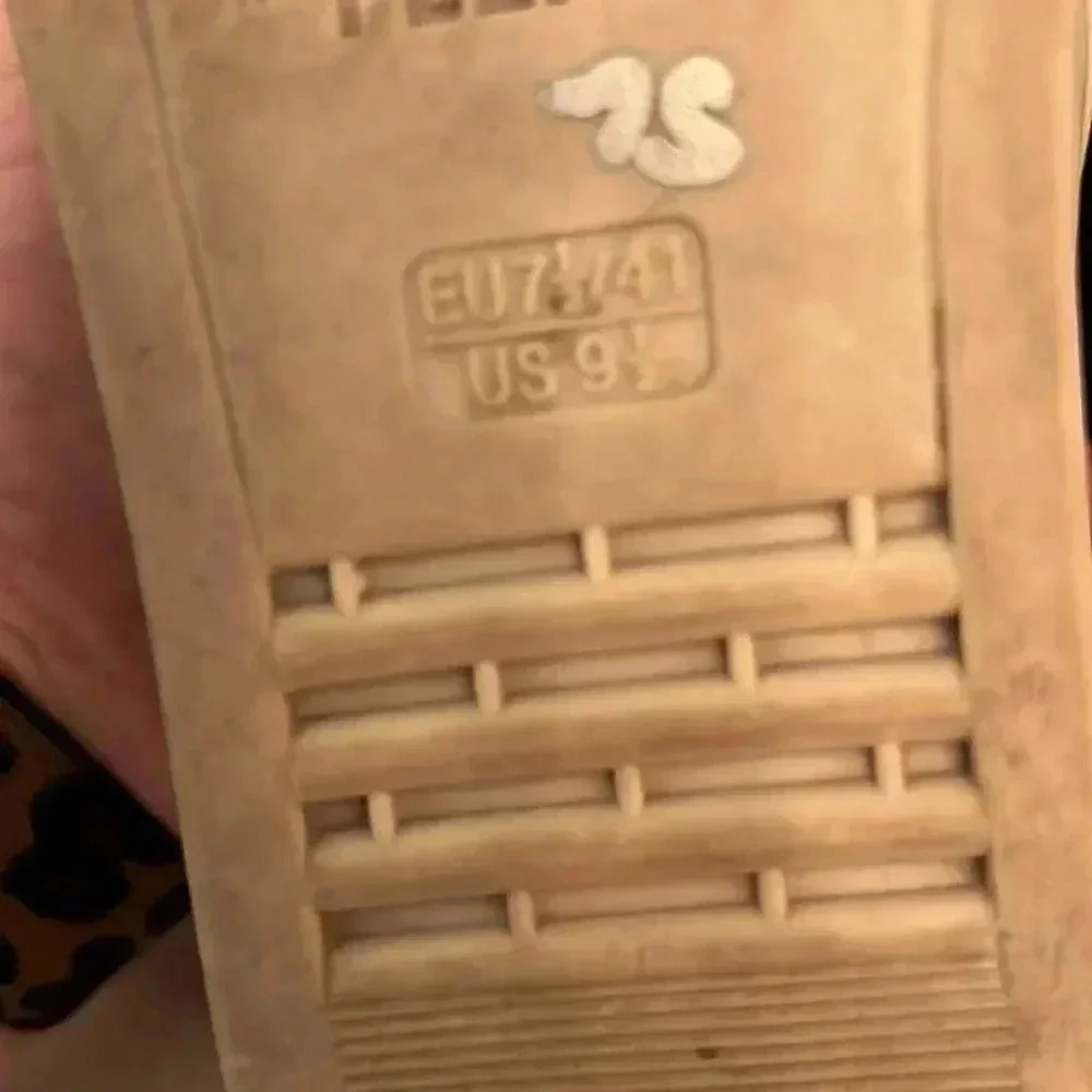 The Flexx Sneak Name Sneaker-Sz 9.5 - Picture 8 of 8